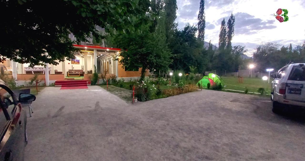 Mount Feast Hotel Skardu Exterior foto