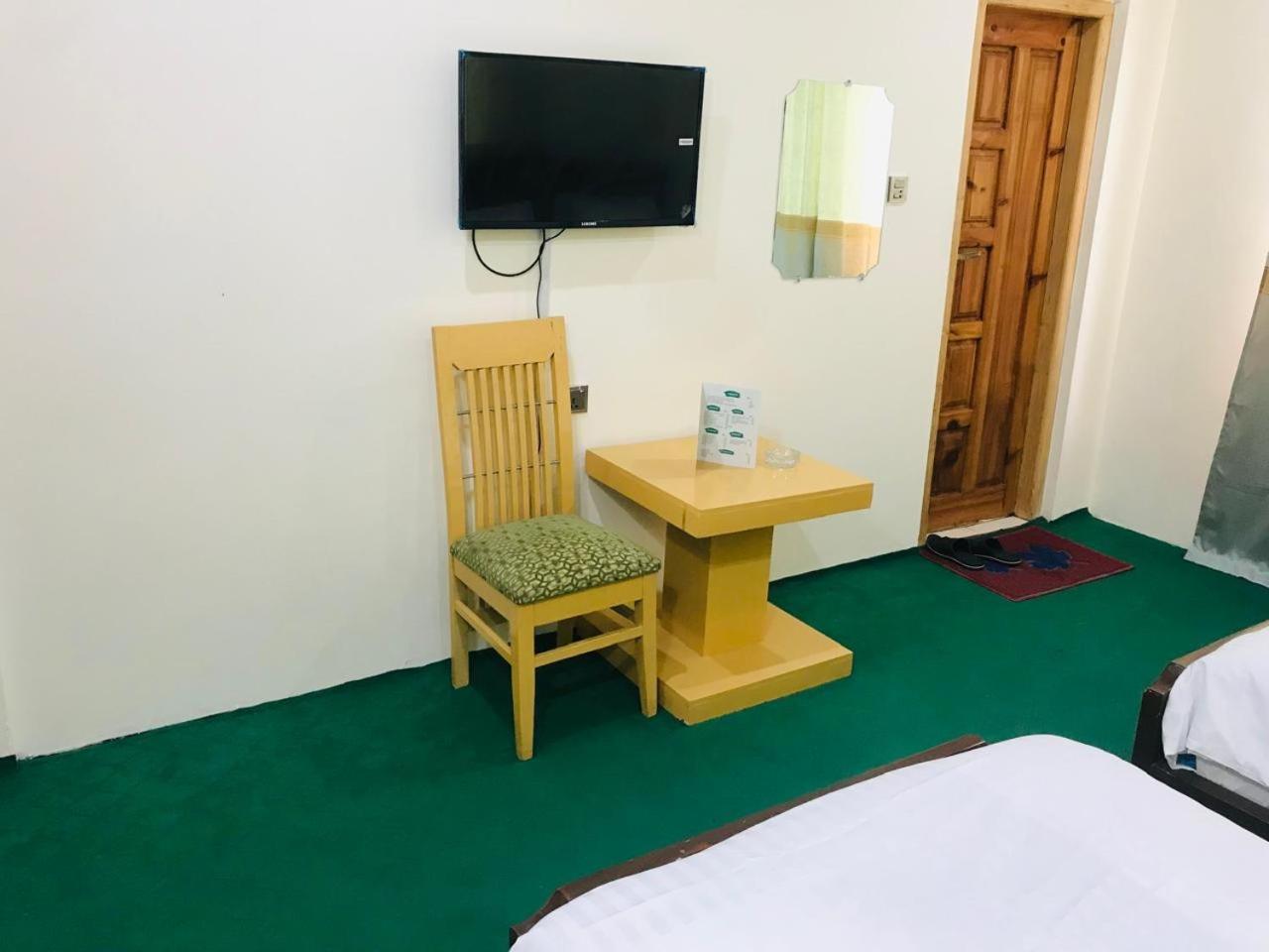 Mount Feast Hotel Skardu Habitación foto